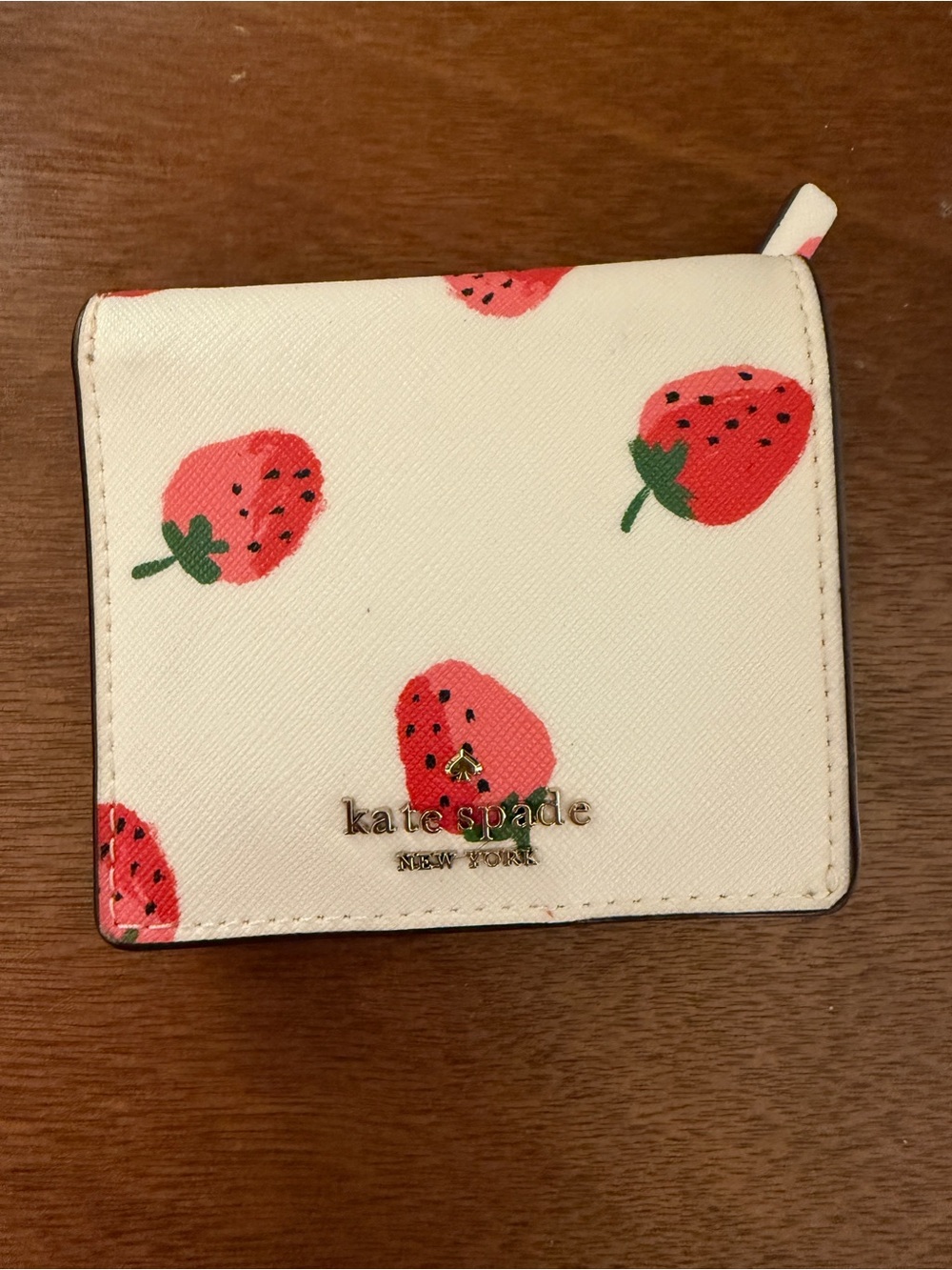 kate spade Strawberry Print Wallet - Cream & Pink